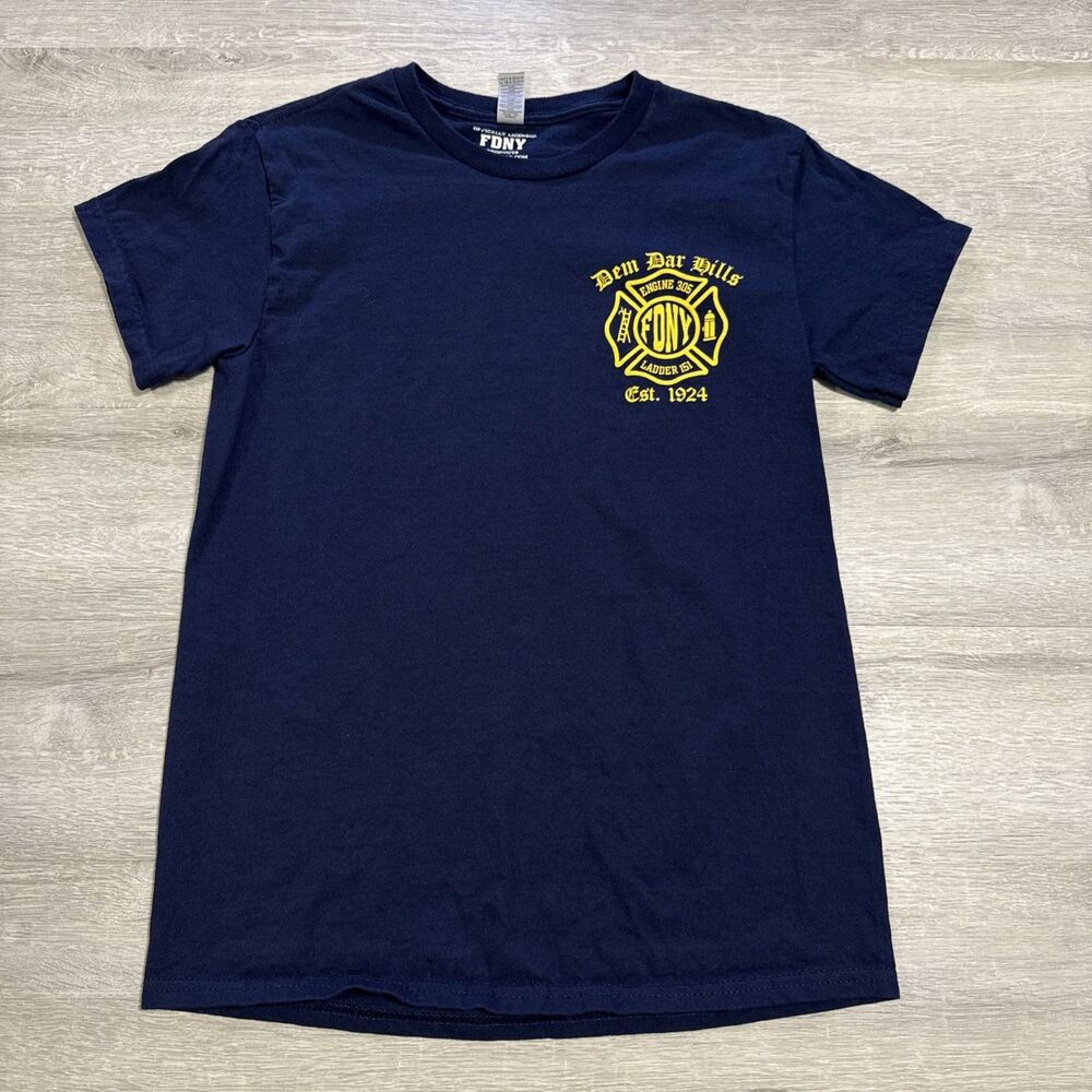 FDNY Shirt Engine 305 Ladder 151 Queens New York Men Small Navy Firehouse Tee